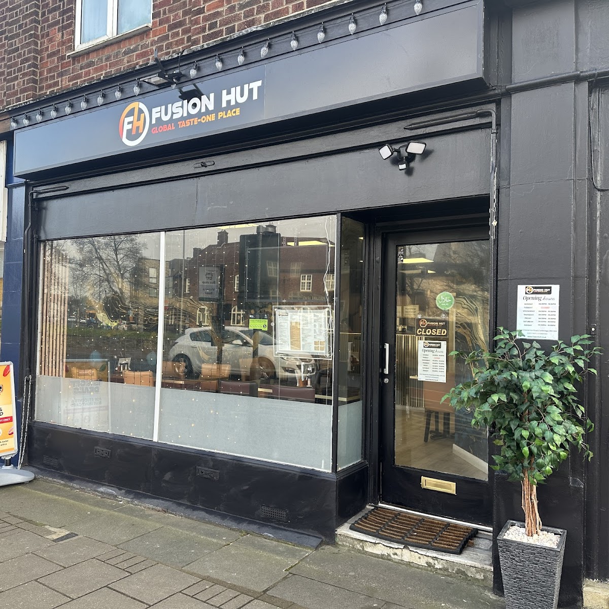 Fusion Hut | Restaurant & Takeaway | Indian Cuisine Cambridge